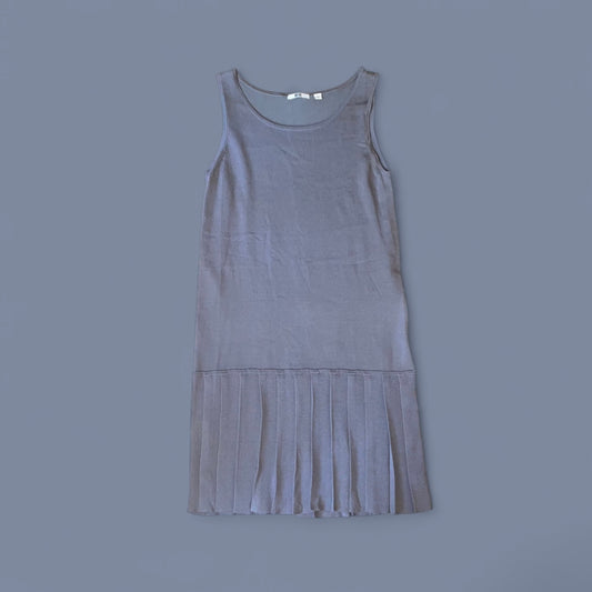 Uniqlo Gray Drop Waist Pleated Midi Dress