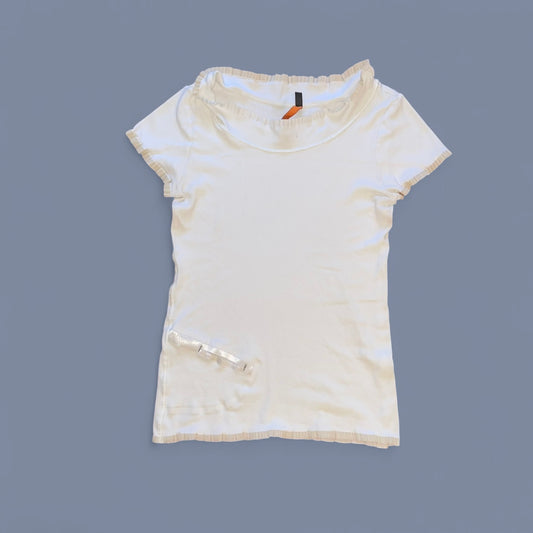 Vintage Cop. Copine White Ruffle Trim Top w/ Pocket Detail